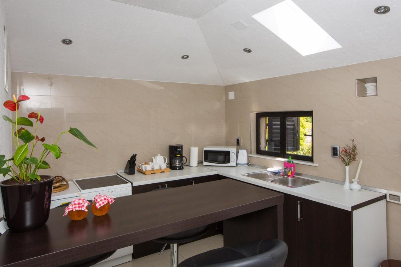 Apartments Kralj 2 ซัฟทัท ภายนอก รูปภาพ